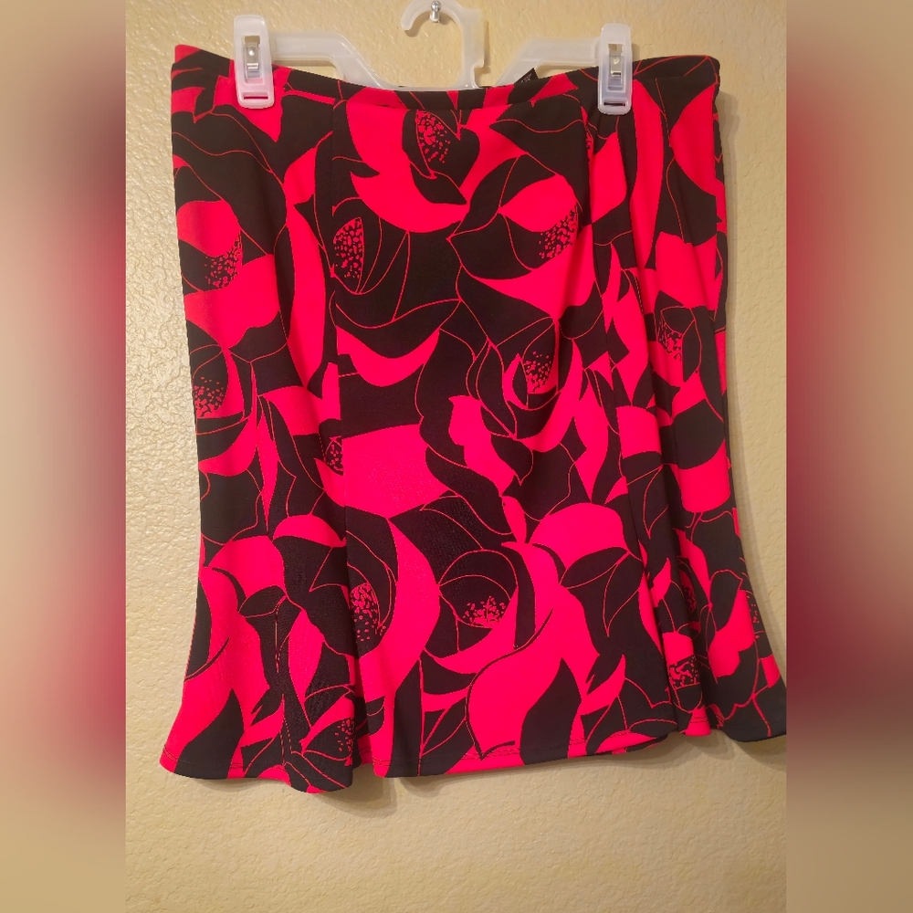 Floral Red and Black Women's Skirt